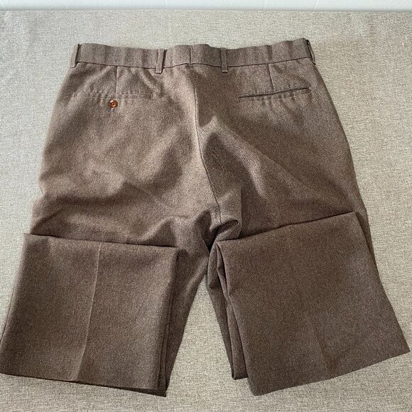 Vintage Levi's Action Slacks Dress Pants Men's 34 x 29 Mid Rise Brown Office USA - Picture 5 of 14
